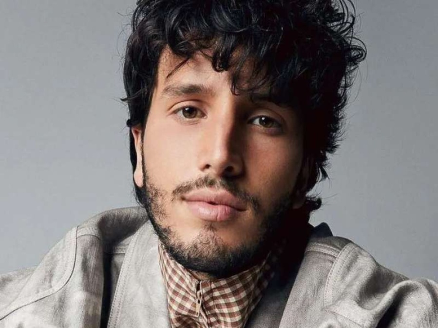 Sebastián Yatra lanzó ”Chica ideal”... ¿para Danna Paola? 