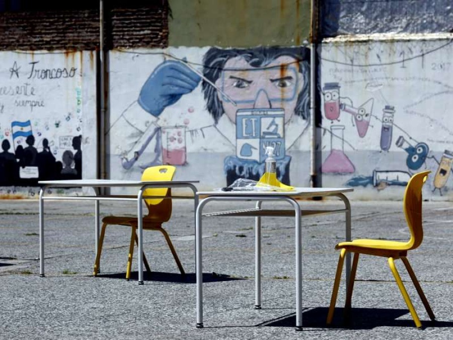 Se confirmó el primer caso de COVID-19 en una escuela porteña: es un trabajador de limpieza