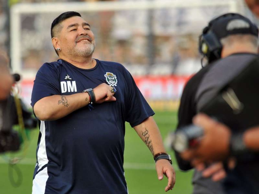 El mundo del deporte saluda a Maradona 