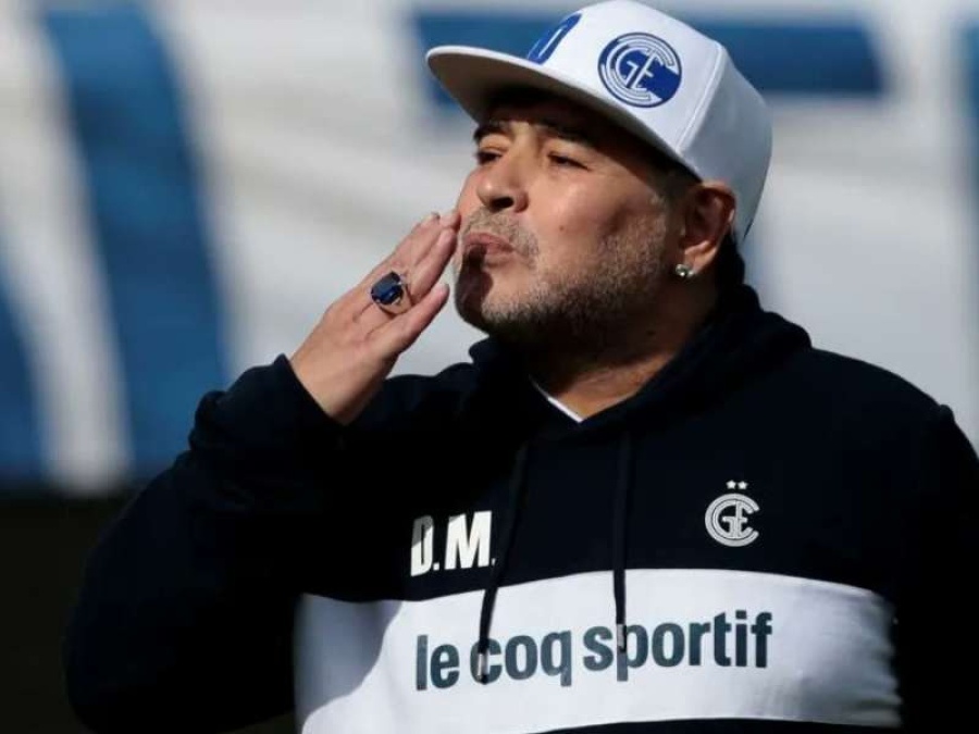 Con la presencia de Diego Gimnasia recibe a Patronato 