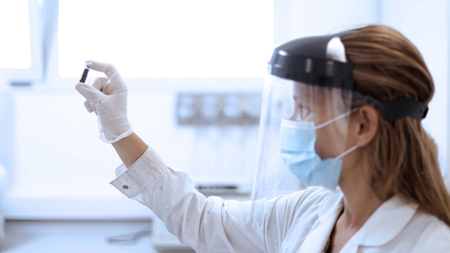 Las personas que ya tuvieron coronavirus tendrían una respuesta inmune de larga duración