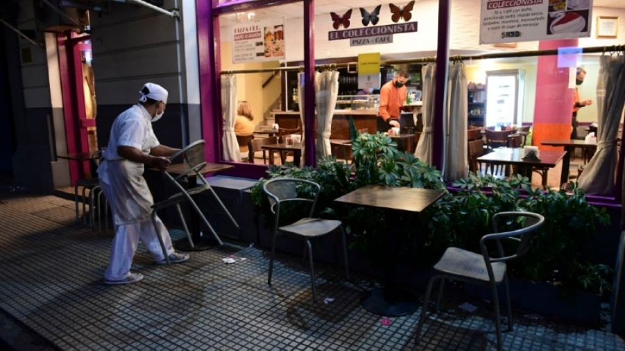 Europa y Estados Unidos comienzan con la flexibilización de medidas