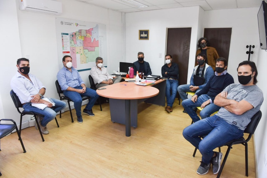 Notifican a bares, restaurantes y cervecerías de La Plata sobre las nuevas restricciones horarias por el COVID-19