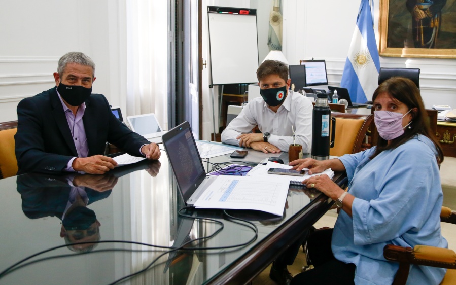 Kicillof, reunido con Ferraresi y García para ”brindar soluciones estructurales a las problemáticas habitacionales”