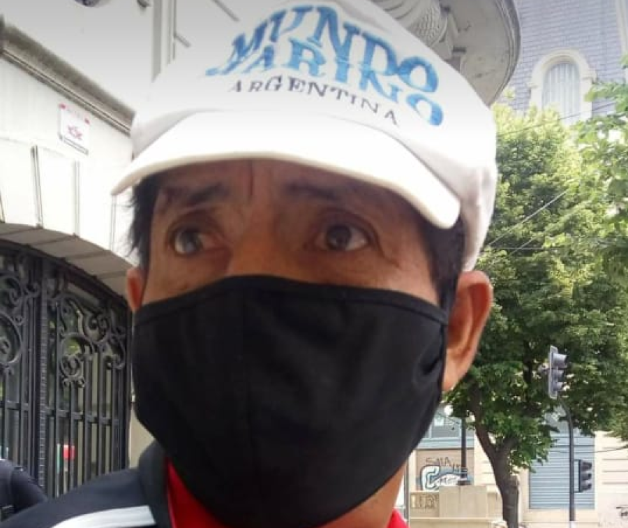 Le robaron la billetera a un abuelo en La Plata y necesita recuperar el DNI por su tratamiento médico: “Tenía 2500 pesos”