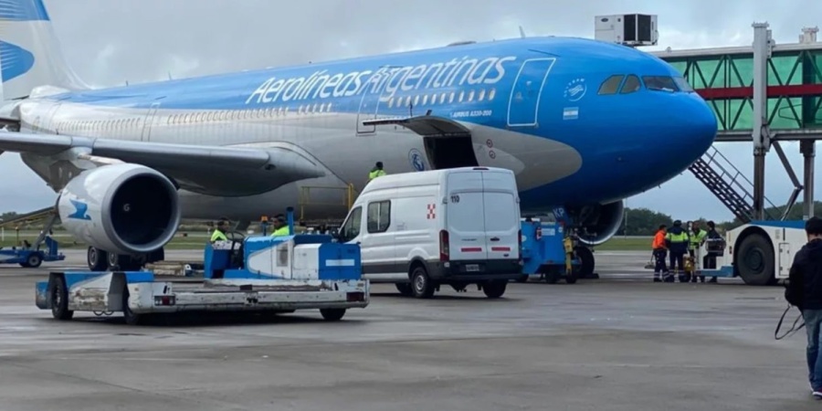 Aerolíneas Argentinas prepara un vuelo para el 21 de diciembre para traer las primeras vacunas de Rusia