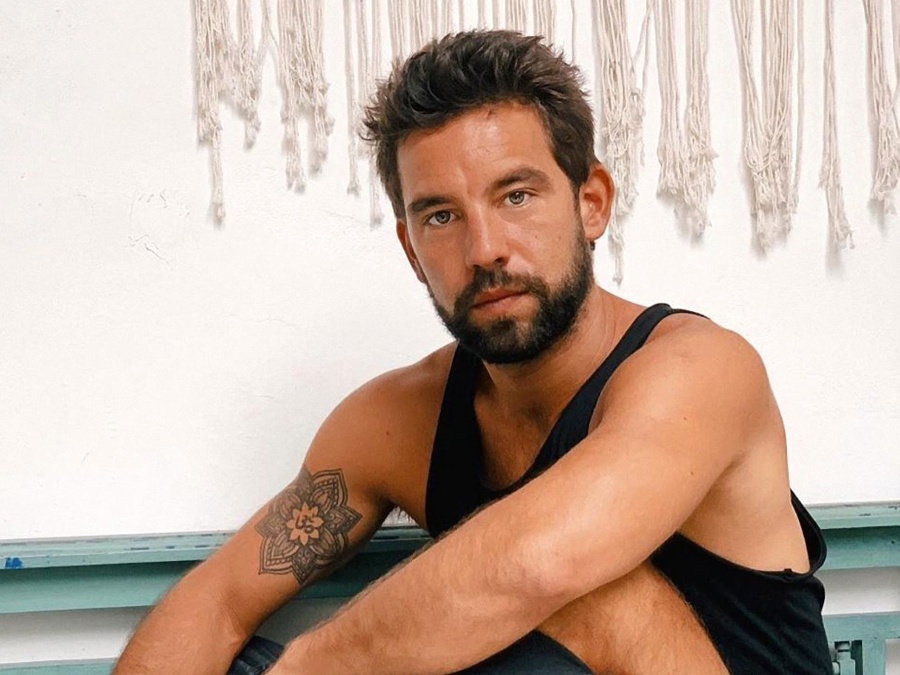 La confesión de Agustín Sierra sobre sus gustos en el amor: ”Me seduce mucho la mujer con cara seria, que no sonríe”