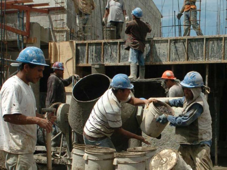 Se extendió por 90 días la prohibición de despidos y el pago de la doble indemnización