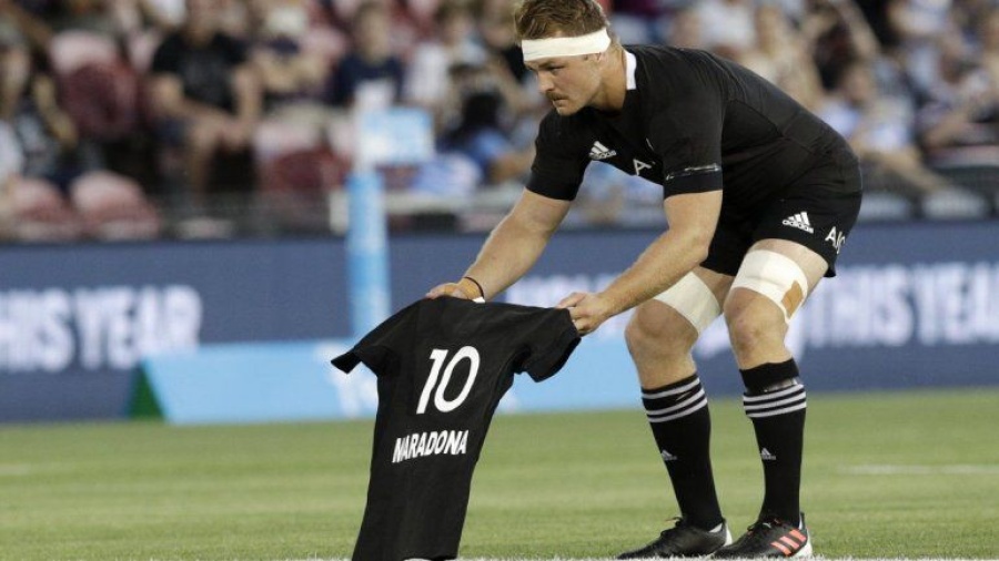 El emotivo homenaje de los All Blacks a Maradona antes del partido frente a Los Pumas