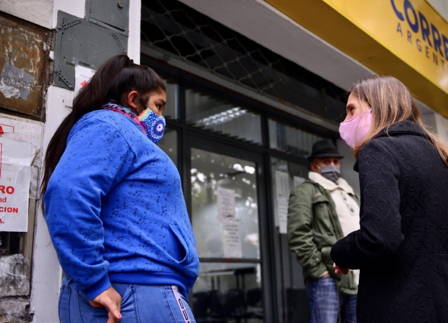 Oficializaron el bono de $15.000 para beneficiarios de AUH y monotributistas: quiénes y cuándo se abonará