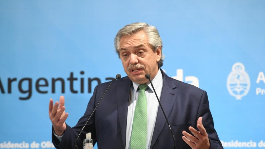 Por el aumento de precios, el Presidente advirtió que ”podrían subir las retenciones”