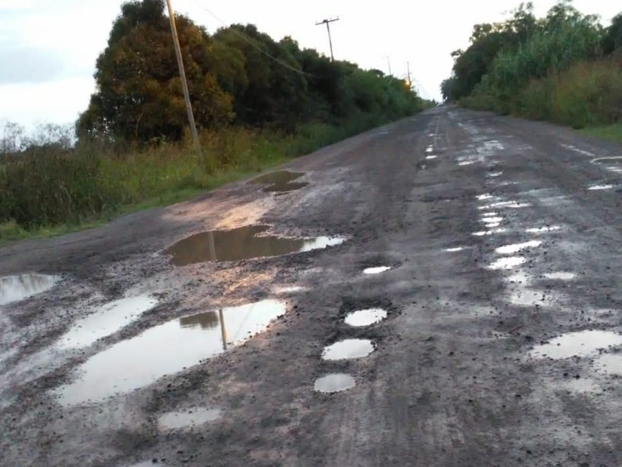 Quejas por el estado de la Av. 600: “Está minada de baches”