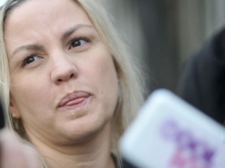 En detalle la versión de Carolina Píparo sobre el robo y el choque