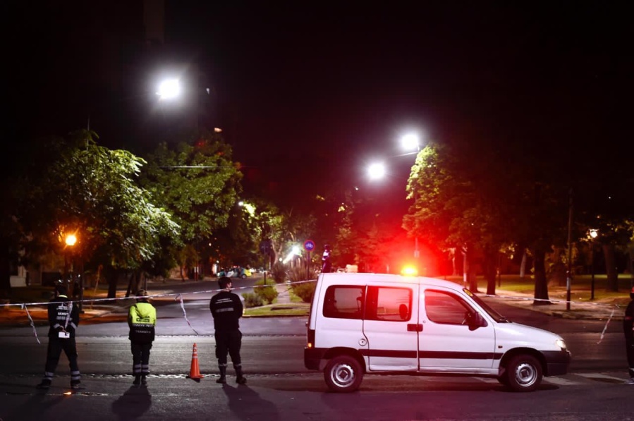 El bosque platense y las ”megajuntadas”: el municipio busca ”cerrar” las zonas conflictivas pero piden apoyo policial