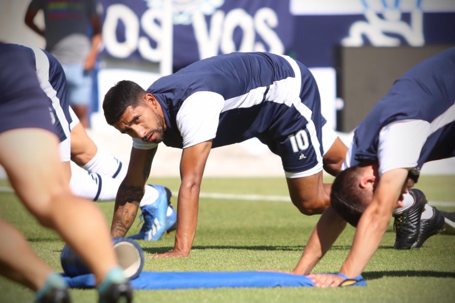 Gimnasia vuelve a trabajar pensando en Huracán