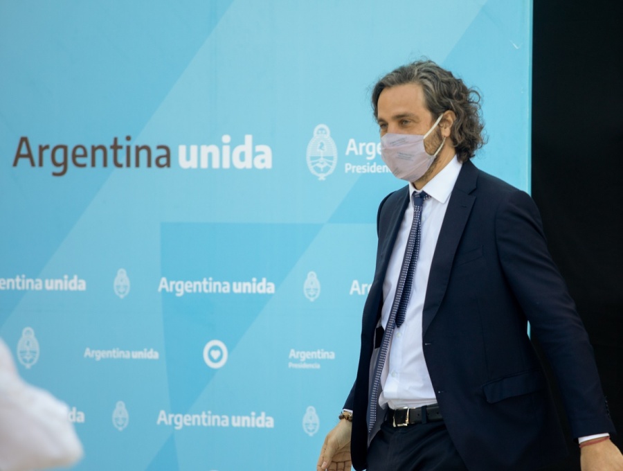Cafiero dijo que se relajará el uso del barbijo cuando Argentina llegue al 70% de vacunados