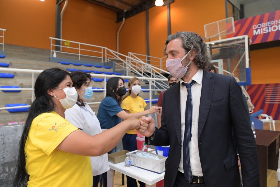 Cafiero le respondió a Garro y al resto de los intendentes PRO: “Ellos pueden comprar vacunas; no está prohibido”