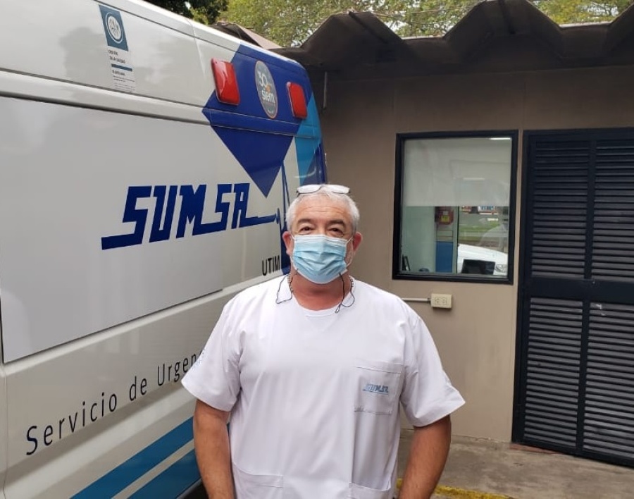 ”Se complicó mucho la internación porque las clínicas y sanatorios de La Plata están al límite; hay embudos”