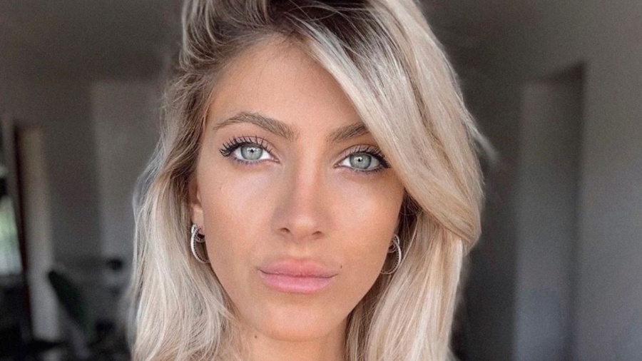 El topless de Cande Ruggeri que incendió las redes