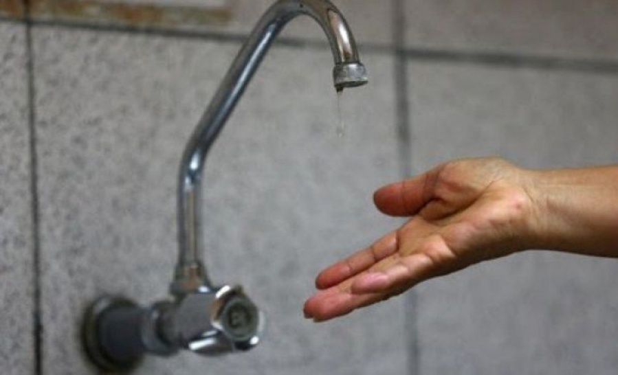 Vecinos de Tolosa están sin agua desde hace cuatro días