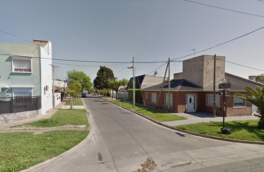 Vecinos de Villa Elvira denuncian falta de limpieza e iluminación en la zona