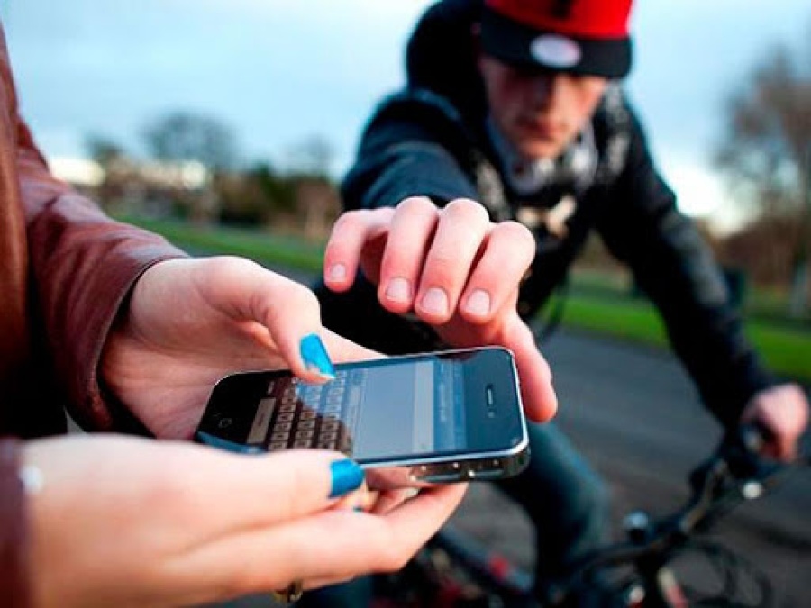 Tenía pedido de captura hace 2 años y cayó en La Plata por vender un celular robado