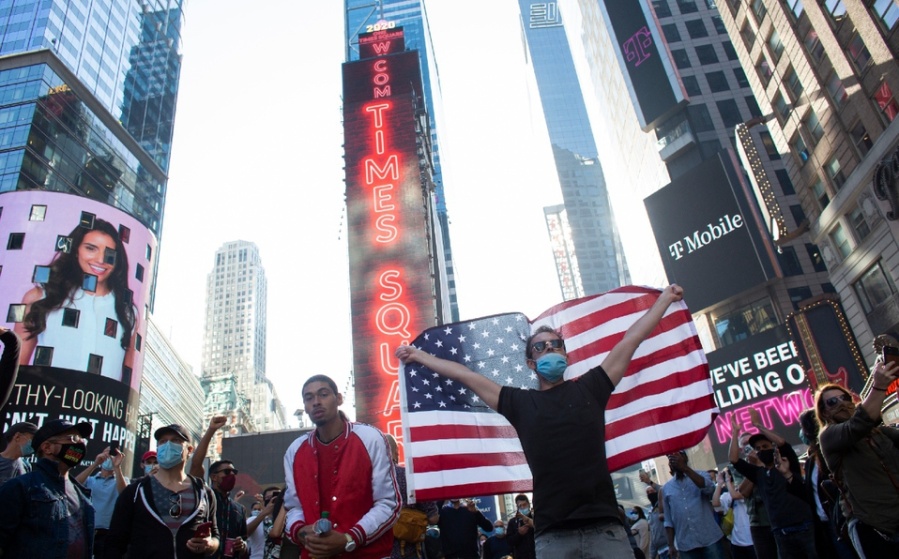 En Estados Unidos aprobaron dos leyes migratorias