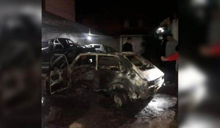 Le quemaron el auto y sospecha de su ex: ”Siempre me amenazó con destruirme la vida”