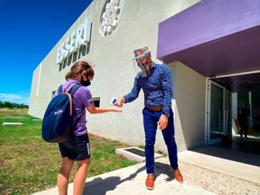 Intimaron al Colegio Esseri de City Bell, que quiere incumplir las restricciones y tener clases presenciales