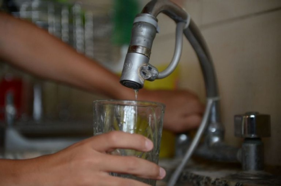 Cortes de agua ilegales a vecinos de Romero: ”La cooperativa había recibido donaciones irregulares del municipio”