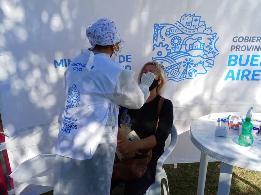 La Plata registró 423 contagios y 25 muertes este jueves: la positividad de los testeos sigue arriba del 55%