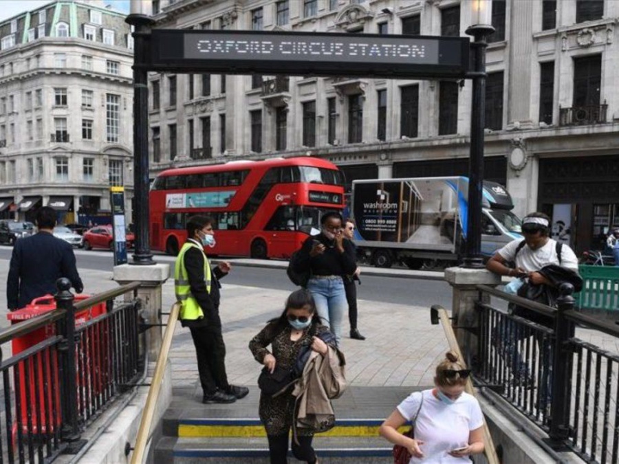 Alertan una tercera ola en Gran Bretaña por la variante Delta