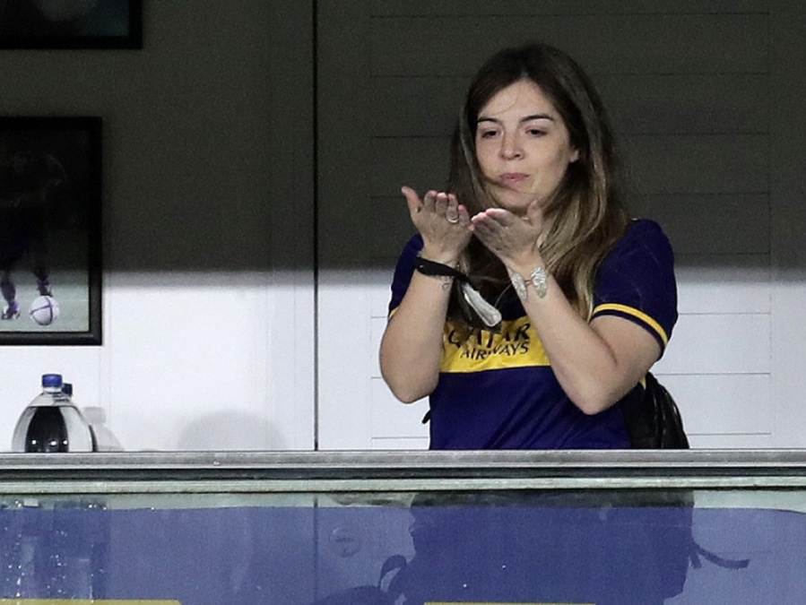 El desgarrador mensaje de Dalma Maradona, sobre la muerte de su padre: ”Trato de estar bien por mi hija”