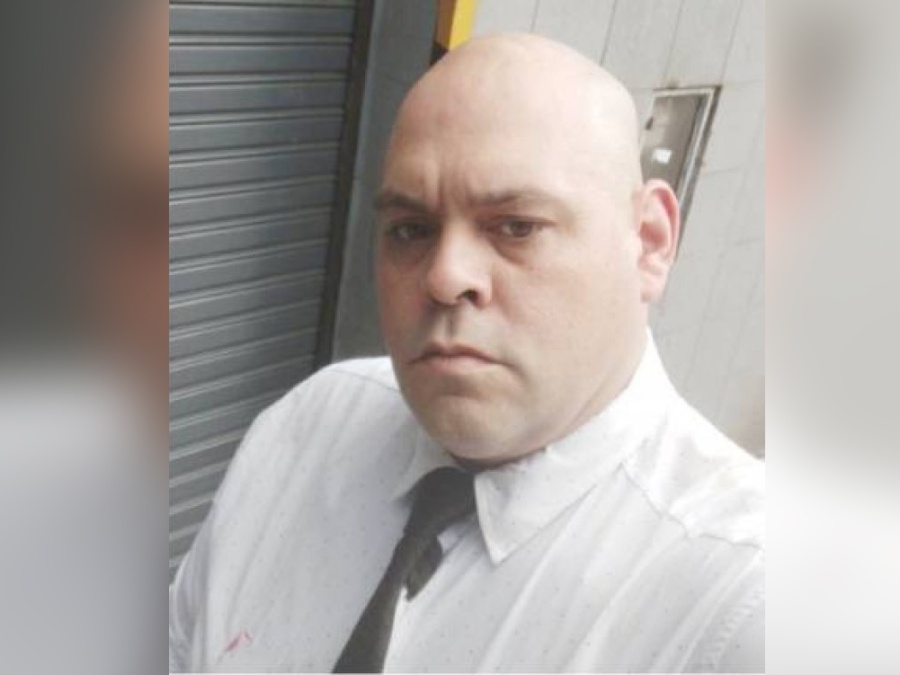 Se entregó Diego Molina, el hombre que se había tomado una foto con el cuerpo de Diego Maradona