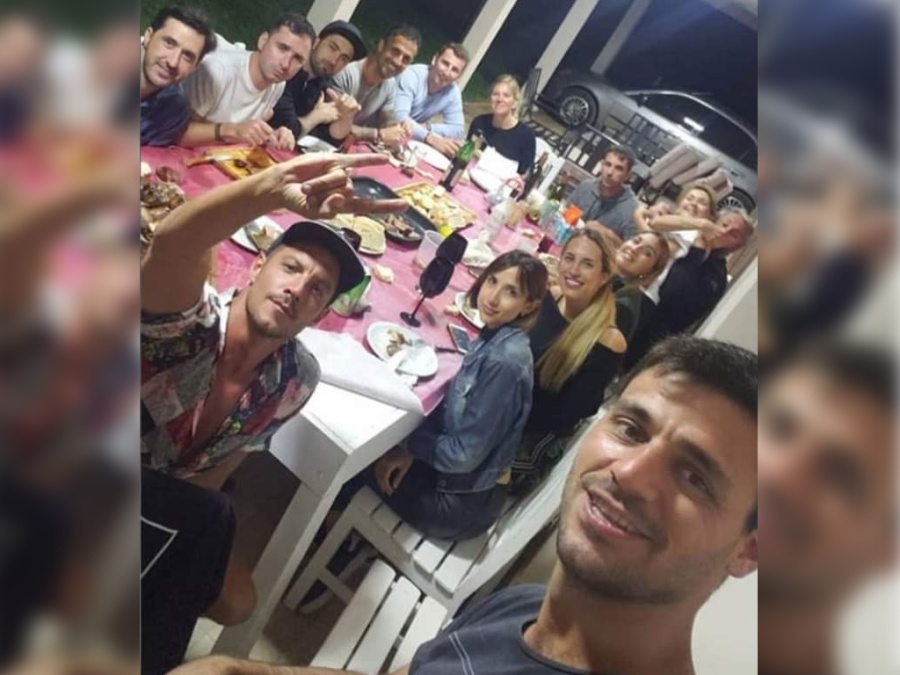 Polémica con Francisco Delgado por compartir una foto junto a su familia