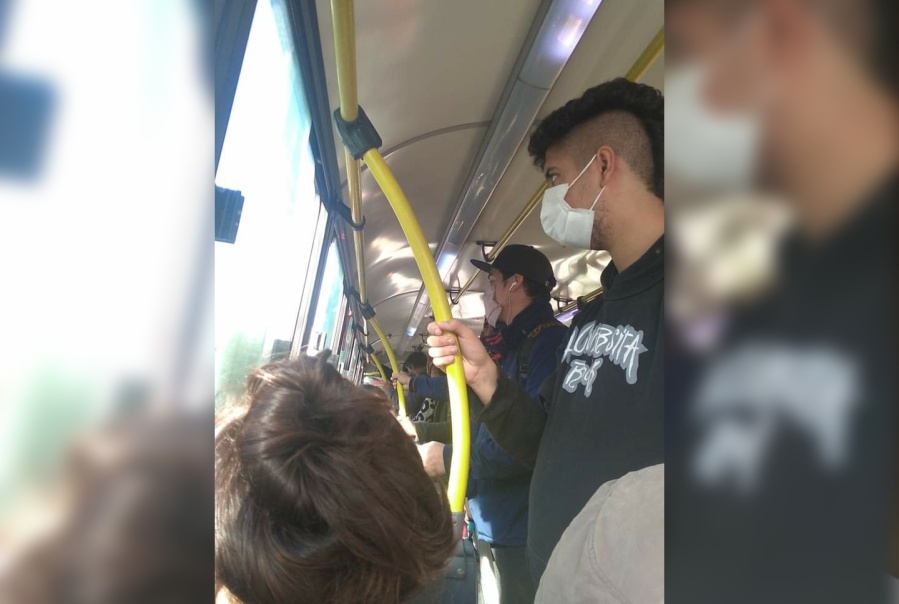 Vecina reclama a la Municipalidad la falta de controles en el transporte público: ”Pasaron 3 micros que estaban más llenos”