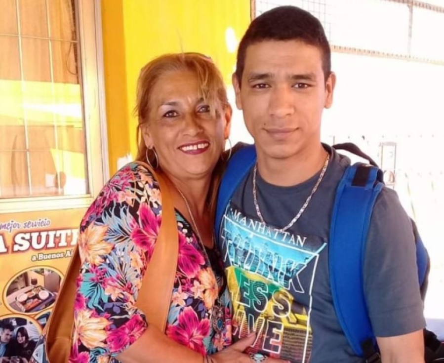24 días desaparecido en Punta Lara: ”A mi hijo lo quisieron callar por algo; sus compañeros tienen que dar la cara”