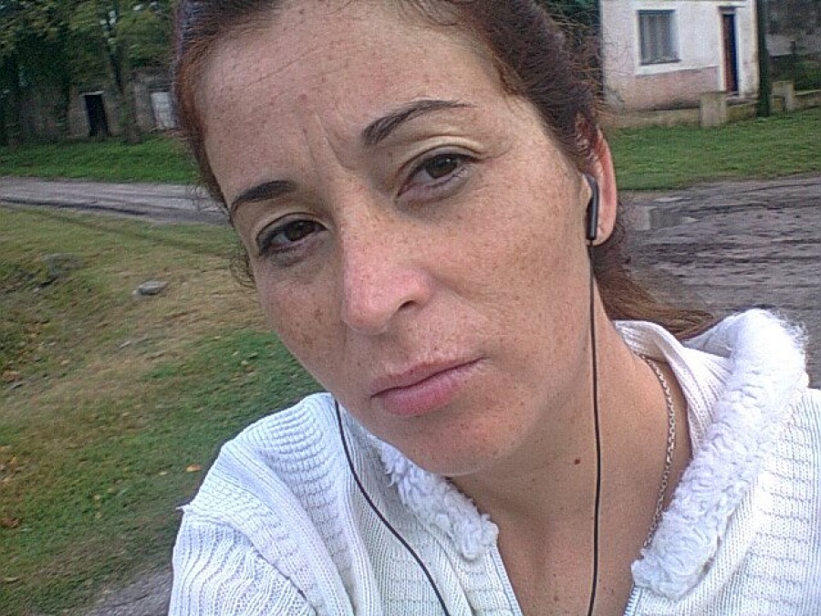 Nació en La Plata durante la dictadura y ahora busca a su gemela: ”Dicen que murió pero es mentira”