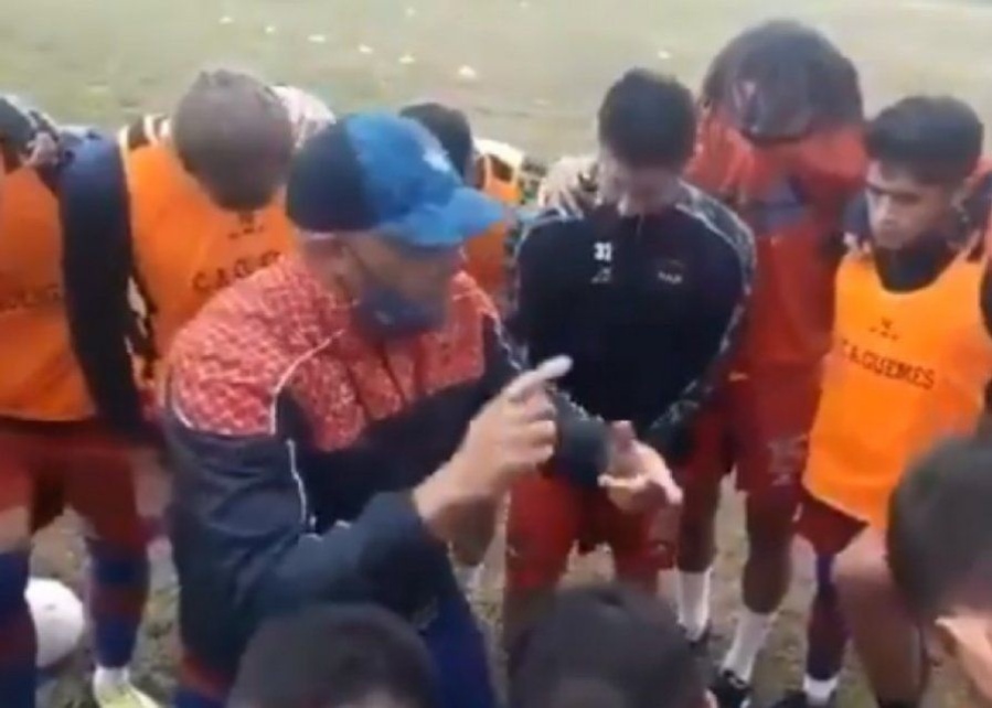 Indignación en el Ascenso argentino por una arenga misógina y machista antes de un partido en Santiago del Estero