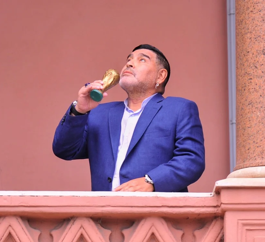 El Gobierno decreta tres días de duelo nacional por la muerte de Diego Maradona