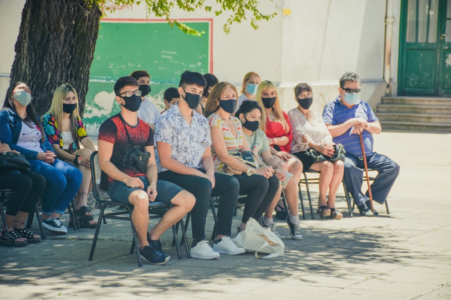 En La Plata, los alumnos tendrán clases presenciales dos veces a la semana