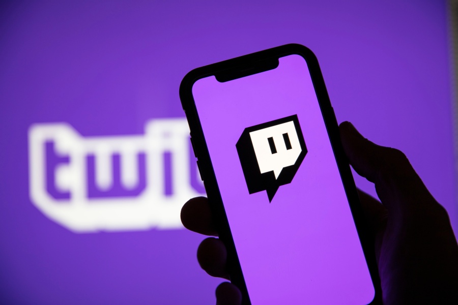 Twitch podrá suspender streamers por lo que pase por fuera de sus transmisiones