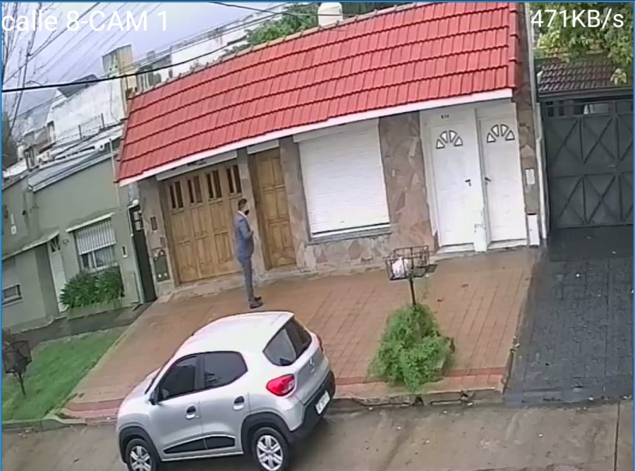 Estafador de jubilados suelto en La Plata: apareció otra víctima y alertan a los vecinos