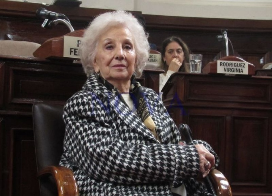 Estela de Carlotto respondió a Palummo, luego de que sugiera echarla de La Plata: ”Me duele la maldad”