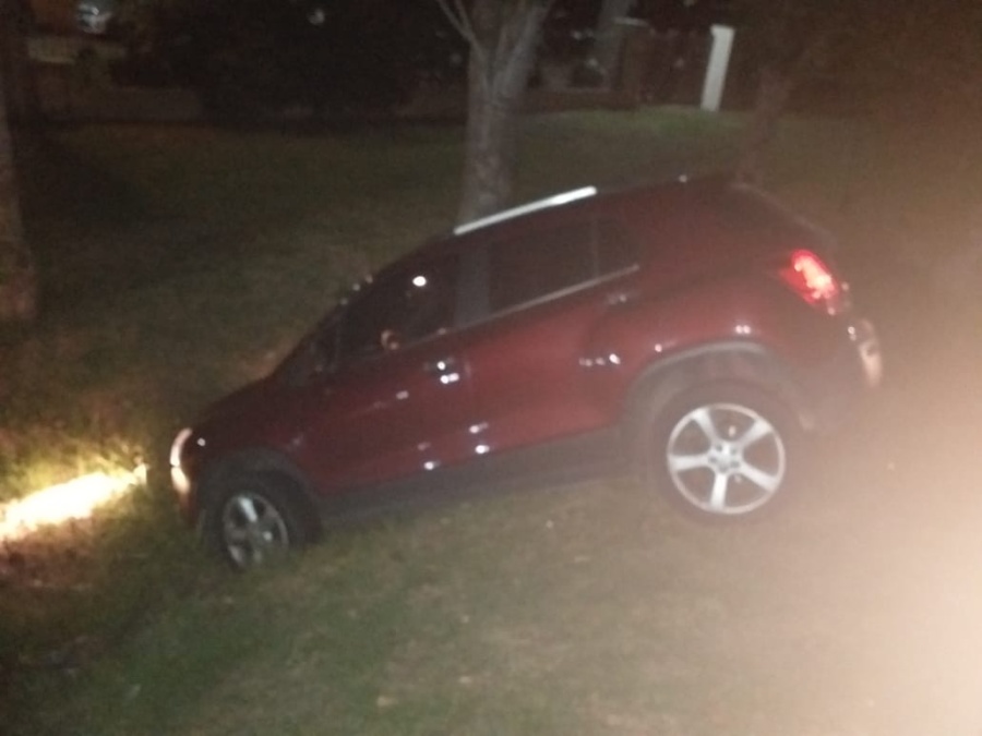 Buscan intensamente a tres ladrones que se robaron una camioneta en La Plata