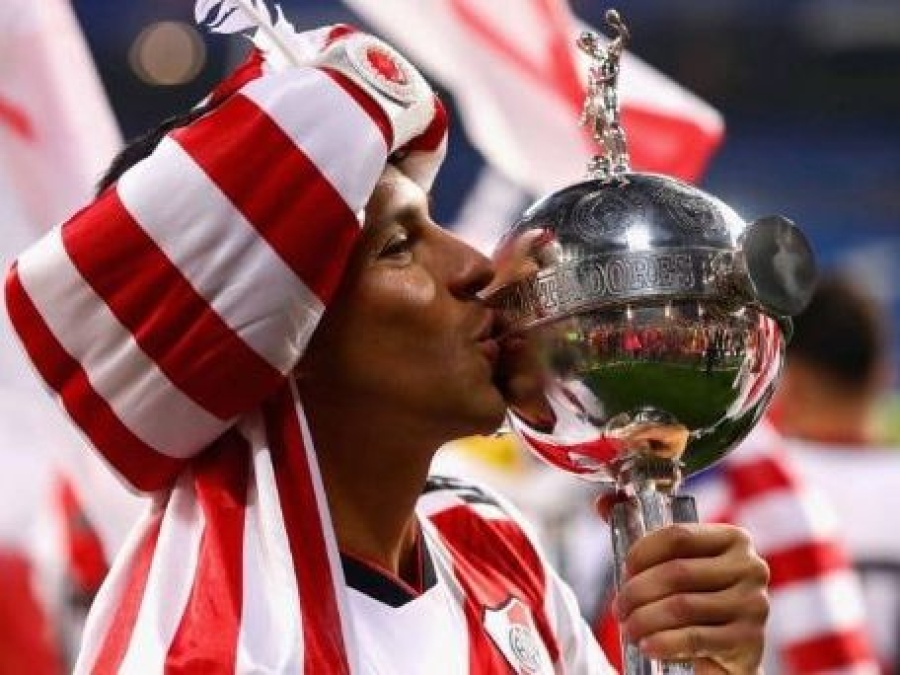 Campeón de la Libertadores con Estudiantes, firmó con River: ¿Se retira en el Millonario?