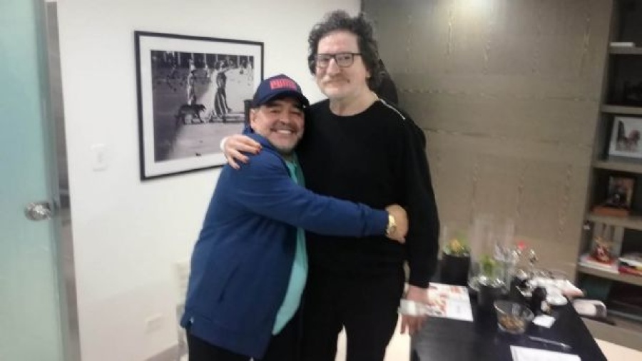 La emotiva carta que Charly García le escribió a Maradona