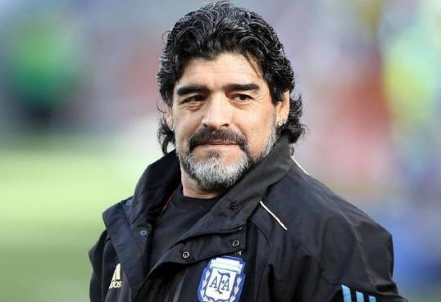 Subastan una casa de Maradona en Mar del Plata: se deben 10 años de impuestos y está a sólo una cuadra de un boliche