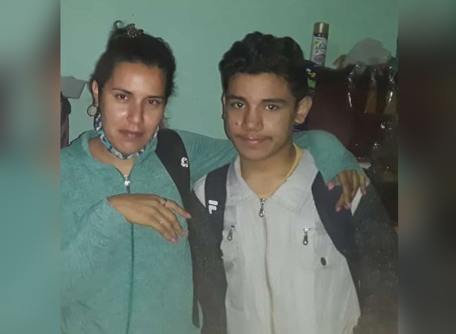 Sufrió violencia de género, se fue con su hijo y ahora quiere reinventar su vida en La Plata: “Quiero una oportunidad”