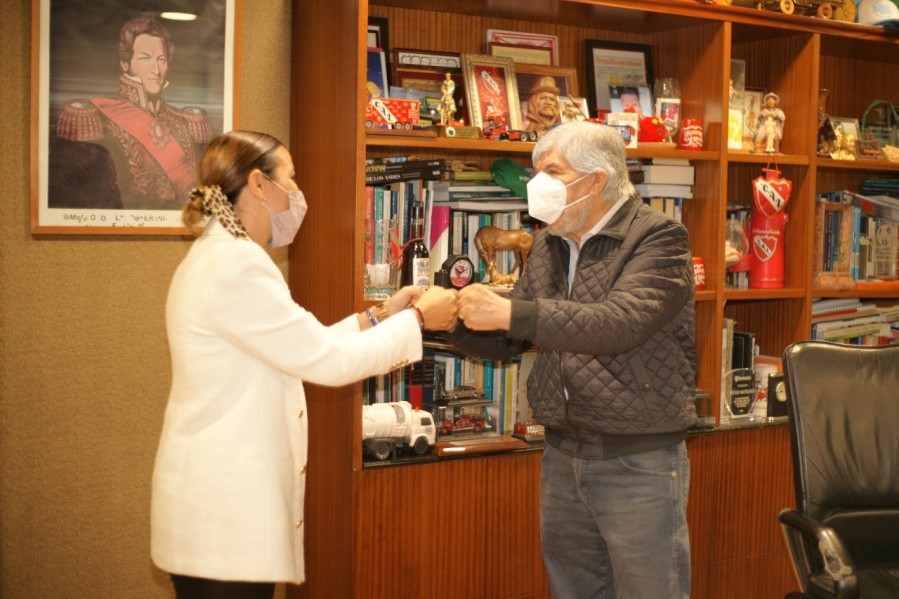 Florencia Tizio se juntó con Hugo Moyano para seguir promoviendo actividades y ayudar a los que más necesitan